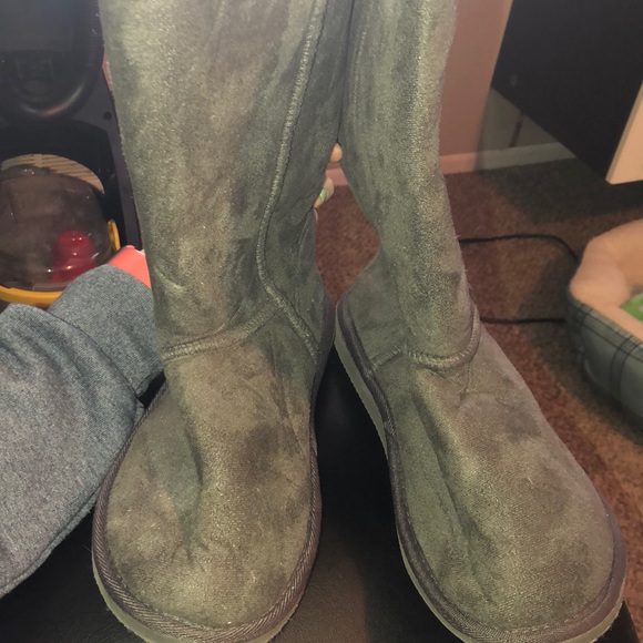 Shoes - 🎾 Grey boots